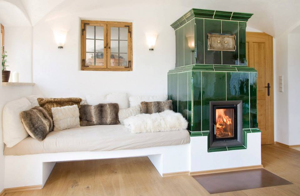 Kominki, kuchnie węglowe, piece kaflowe, kafle 